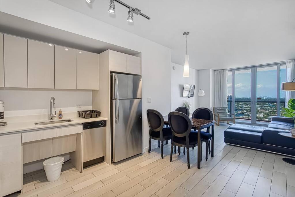 High-Floor Oceanview Apartment Hallandale Beach Esterno foto