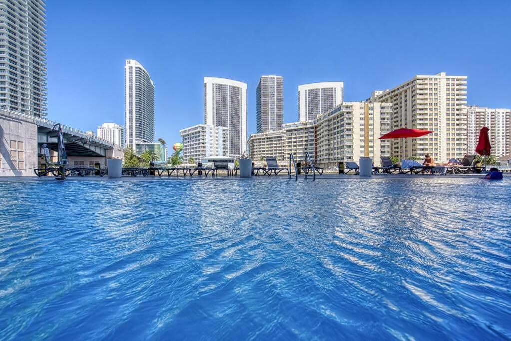 High-Floor Oceanview Apartment Hallandale Beach Esterno foto